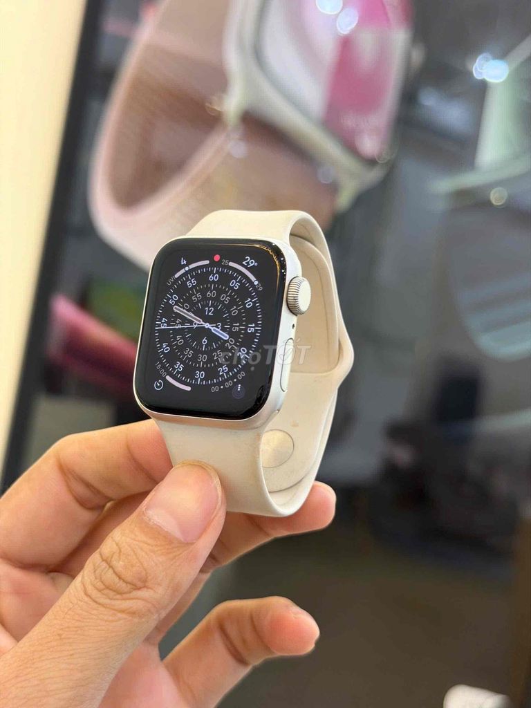 Apple Watch SE 2 40mm Starlight 98%. Mua bán Thiết bị đeo thông minh tại Quận Ninh Kiều Cần Thơ được đăng bởi Phạm Minh Tâm hình 1