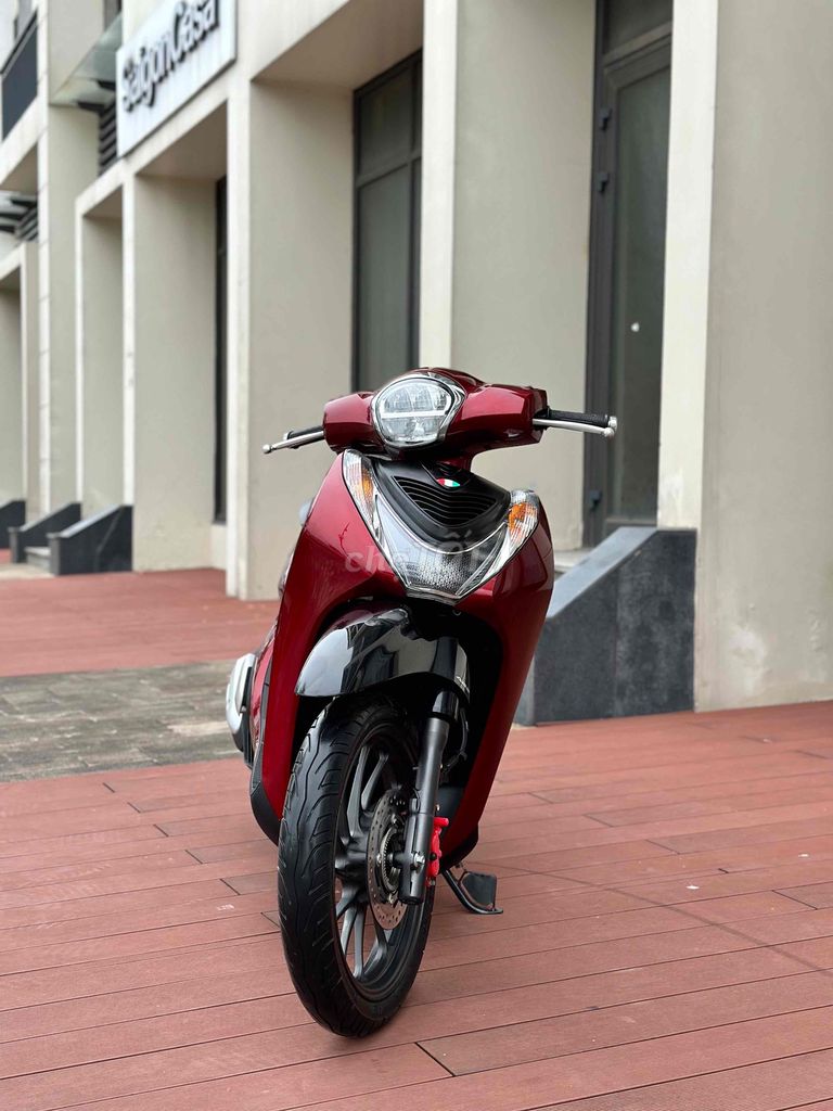Honda SH Mode 2021 ABS. Mua bán Xe máy tại Quận Cầu Giấy Hà Nội được đăng bởi Tuấn Việt Motor hình 1