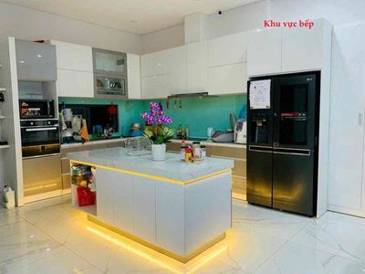 Gia đình định cư. Bán gấp nhà Biệt Thự Kiều Đàm. Mua bán nhà ở tại Quận 7 Tp Hồ Chí Minh được đăng bởi ĐỊA ỐC KIM CƯƠNG