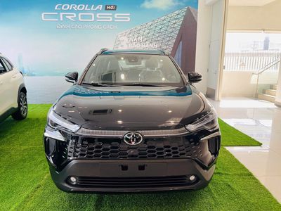 Corolla Cross V 1.8 - Tặng Bảo Hiểm Thân Xe