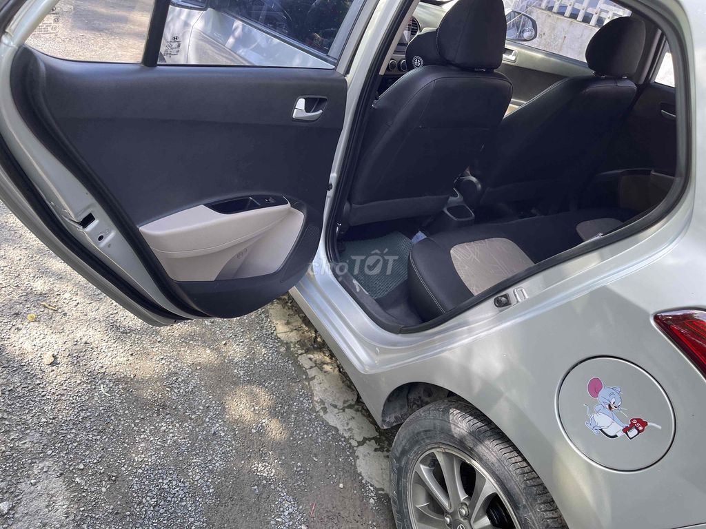 Hyundai Grand i10 2014 Grand 1.0 MT - 123456 km. Mua bán Ô tô tại Huyện Lai Vung Đồng Tháp được đăng bởi A an hình 8