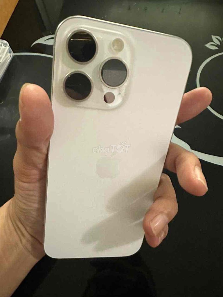 Apple iPhone 16 Pro Max 256G Trắng VNA TGDĐ. Mua bán Điện thoại tại Thành phố Thuận An Bình Dương được đăng bởi Long baby hình 1