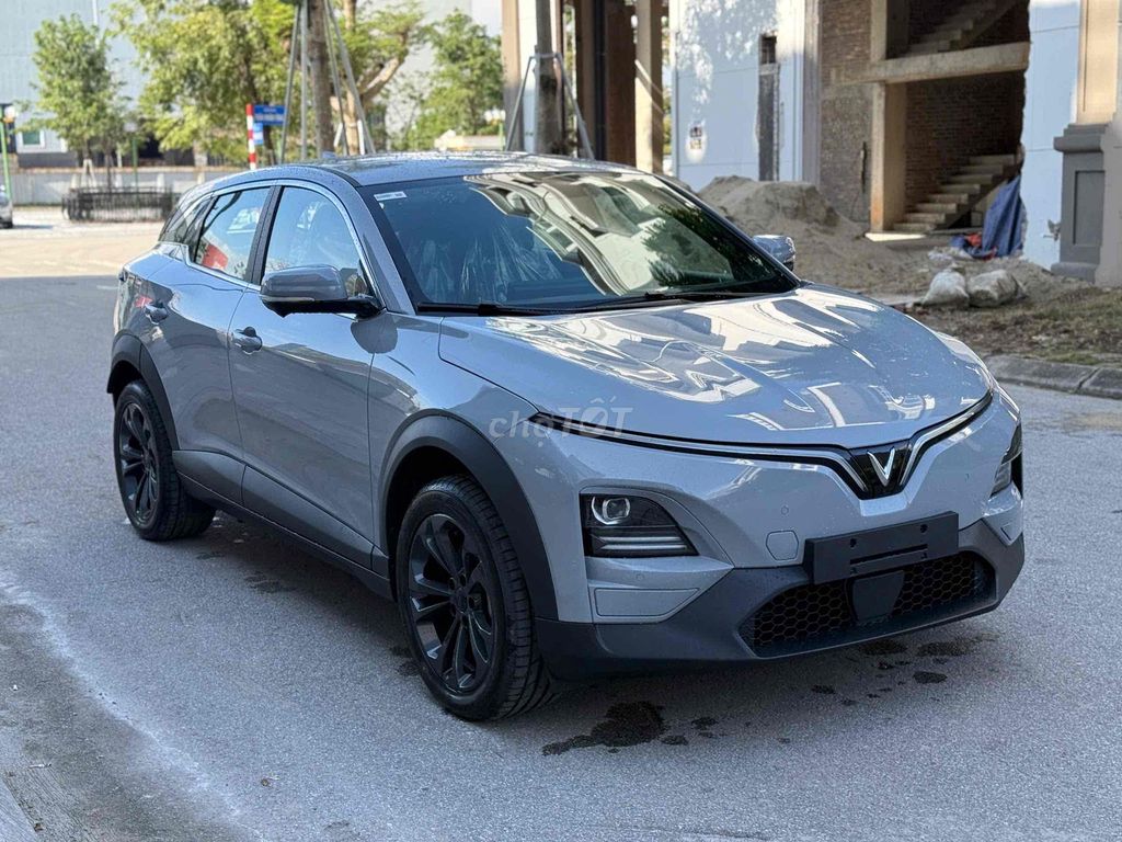 VinFast VF6 2025 Plus - NHẬN XE NGAY. Mua bán Ô tô tại Thành phố Thủ Đức Tp Hồ Chí Minh được đăng bởi Uyên Mi hình 2