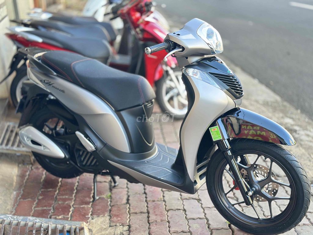 SH MODE 2020 XE DÒNG BỎ MẪU ĐẸP KENG. Mua bán Xe máy tại Thành phố Buôn Ma Thuột Đắk Lắk được đăng bởi CẦM ĐỒ TUẤN ĐẠT hình 2