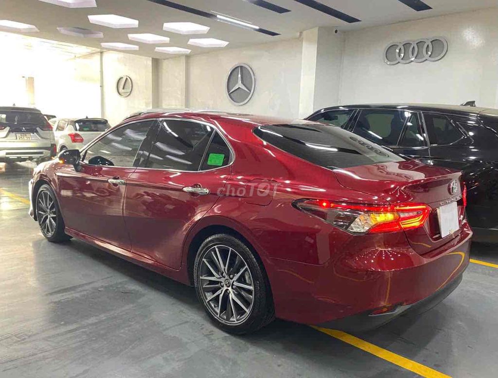 Toyota Camry 2022 2.0 Q 17000 km. Mua bán Ô tô tại Thành phố Thủ Đức Tp Hồ Chí Minh được đăng bởi Long Auto Vạn Phúc hình 2
