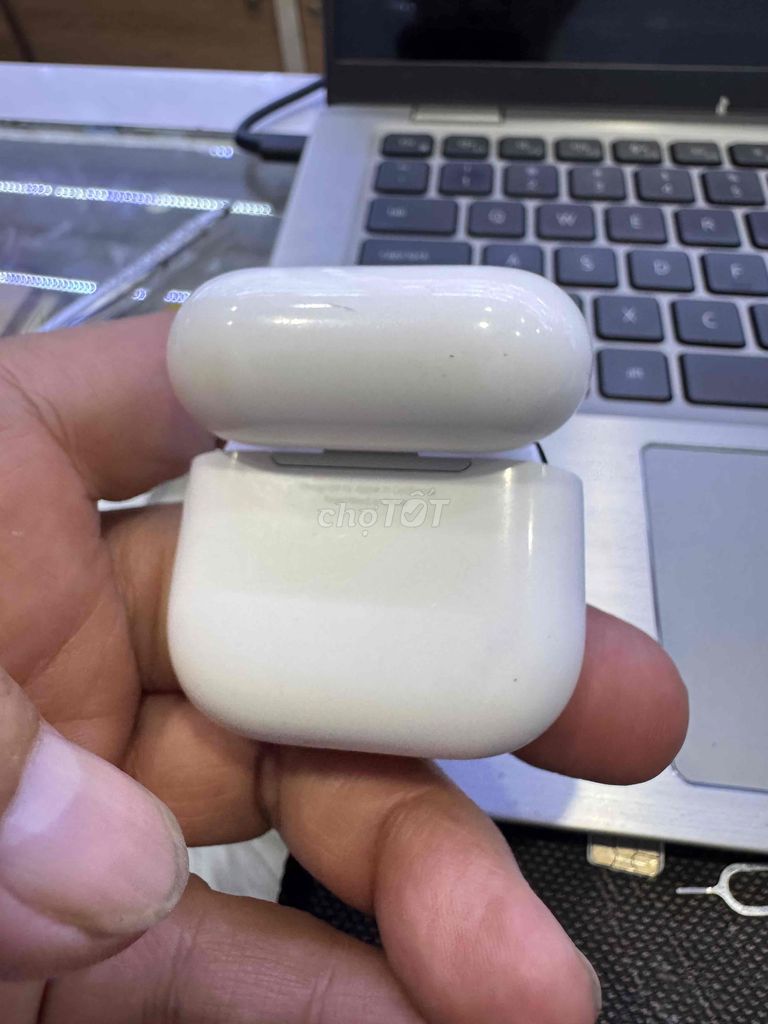 Tai nghe không dây Airrpod 4 Trắng. Mua bán Tivi, Âm thanh tại Quận 6 Tp Hồ Chí Minh được đăng bởi QUỐC THIÊN BÁN GÓP 0 ĐỒNG  hình 1
