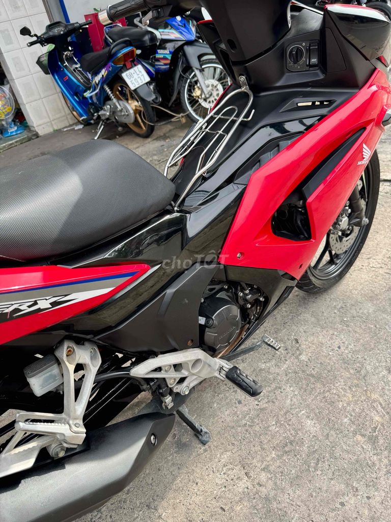 🔵🔵 Winner V3 đỏ đen 2022 rất đẹp chính chủ có góp. Mua bán Xe máy tại Thành phố Biên Hòa Đồng Nai được đăng bởi XE MÁY CŨ THÀNH MỸ  hình 10