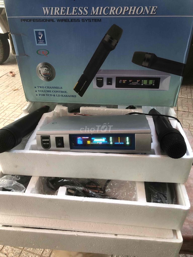 Mic Shure không dây. Mua bán Tivi, Âm thanh tại Thành phố Thái Bình Thái Bình được đăng bởi Thành Công  hình 3