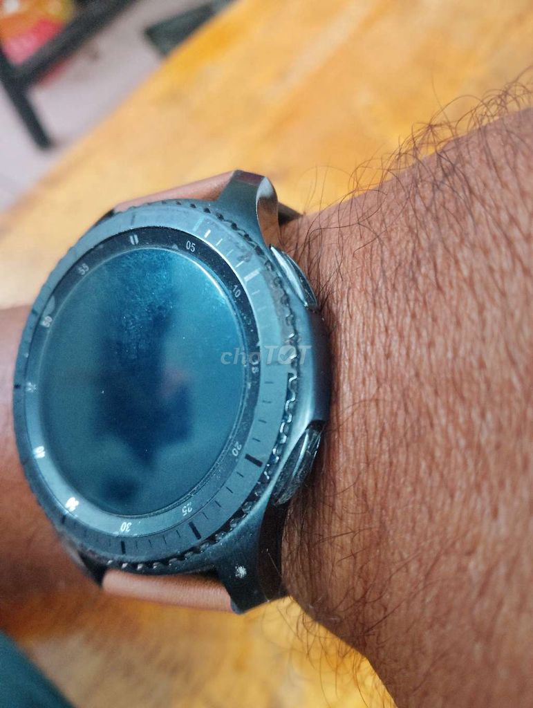 Samsung Gear S3 Đen. Mua bán Thiết bị đeo thông minh tại Quận Tân Bình Tp Hồ Chí Minh được đăng bởi Wang long  hình 1