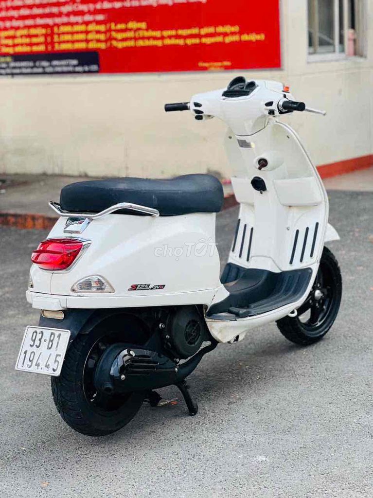 PIAGGIO VESPA S 125cc 3Vie .Đèn Vuông -HỖ TRỢ GÓP. Mua bán Xe máy tại Quận Gò Vấp Tp Hồ Chí Minh được đăng bởi CẦM ĐỒ NĂM LINH hình 5