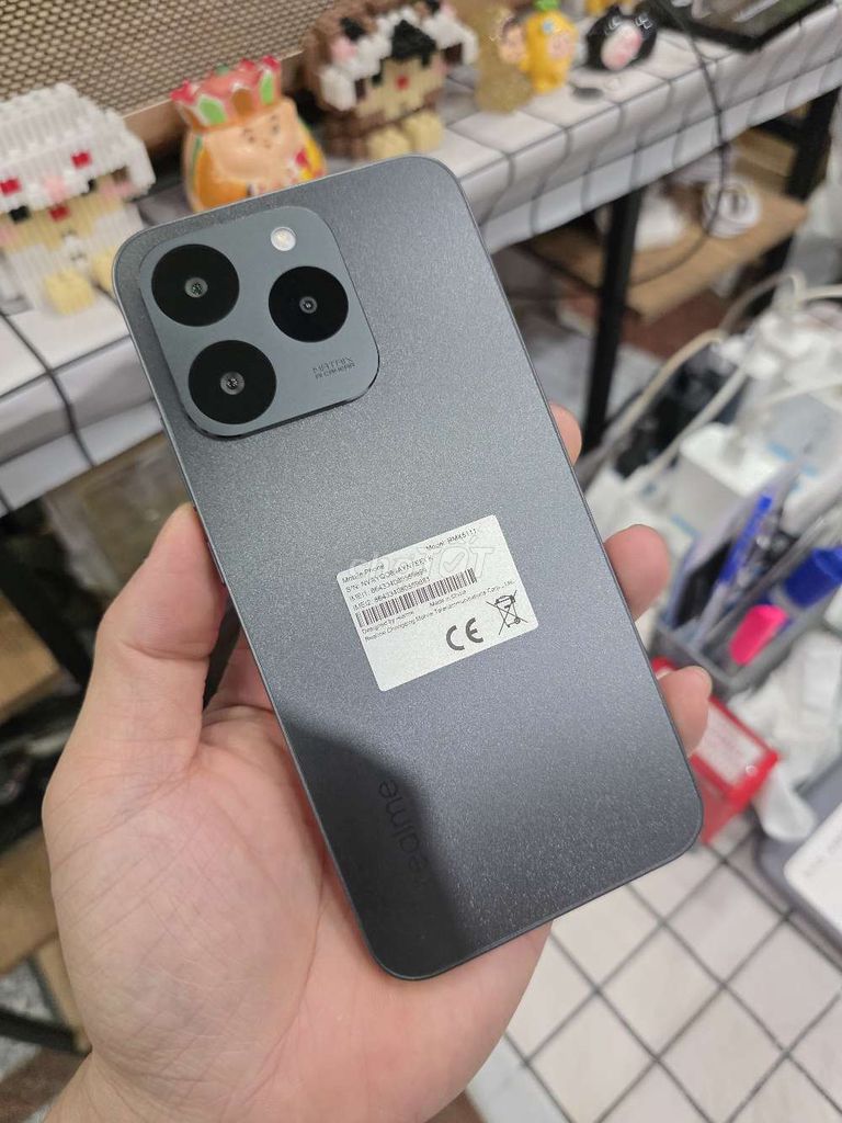 Realme 15T 5G 256GB Xám 7000mAh. Mua bán Điện thoại tại Quận Tân Phú Tp Hồ Chí Minh được đăng bởi Ngô Minh Mobile  hình 1