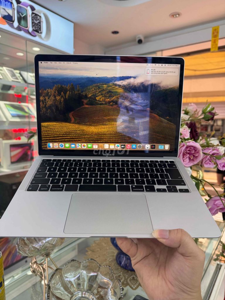 Apple MacBook Air 2020 i5 8GB/500GB Bạc. Mua bán Laptop tại Quận Nam Từ Liêm Hà Nội được đăng bởi Khanh Mai hình 1