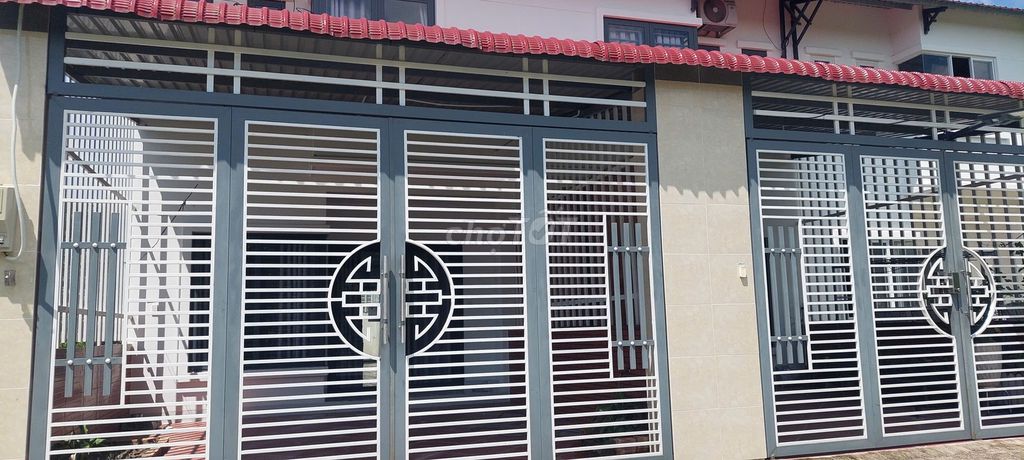 Cho thuê căn hộ sạch đẹp