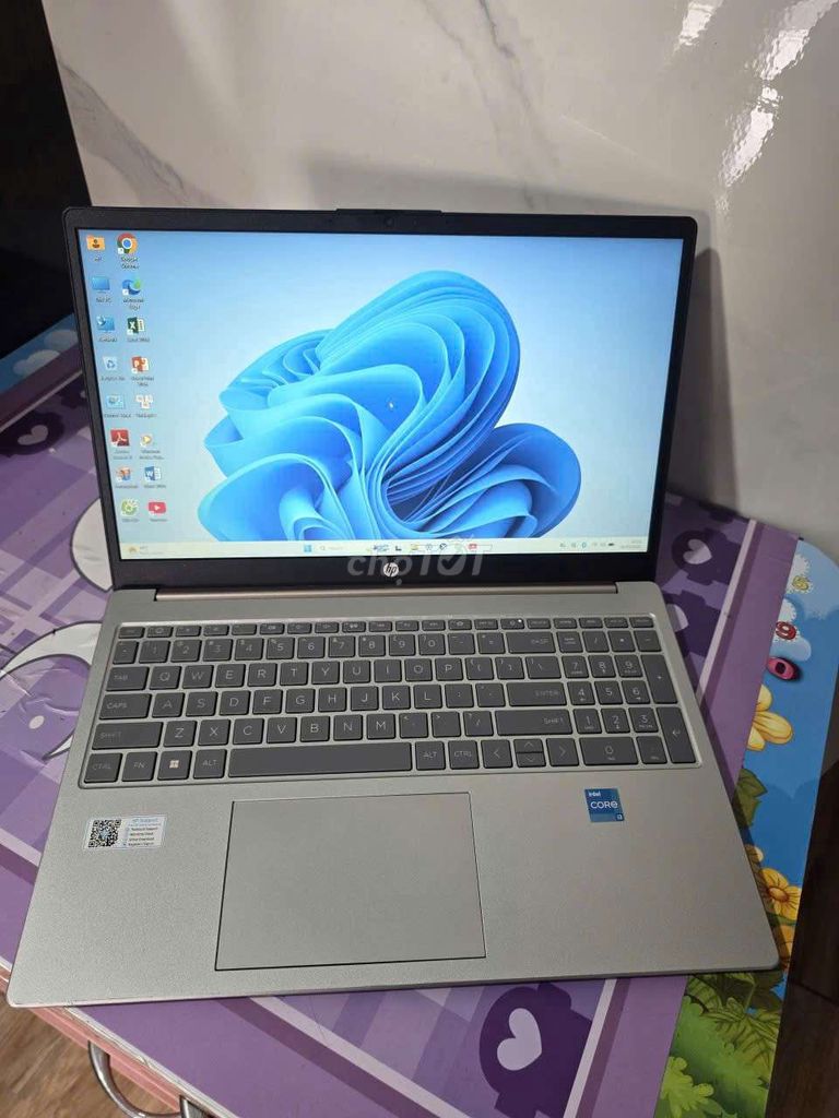 HP 15-fd0303TU i3-1315U/8G/512G/15.6" FHD zin đẹp. Mua bán Laptop tại Quận 12 Tp Hồ Chí Minh được đăng bởi Cầm Đồ Thanh Lý hình 1