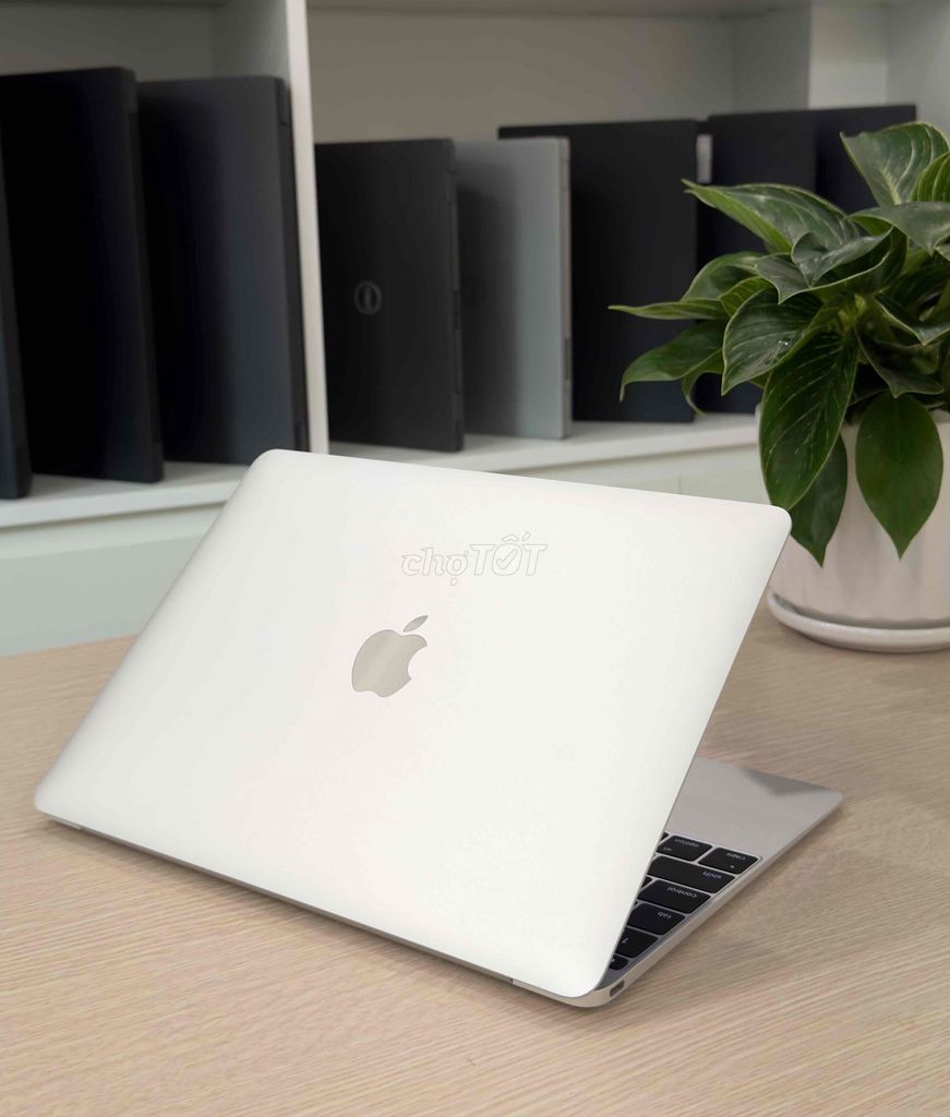 Macbook Retina 2016 M5/RAM 8GB/SSD 512GB quá rẻ. Mua bán Laptop tại Quận Hai Bà Trưng Hà Nội được đăng bởi Akiba shop hình 4
