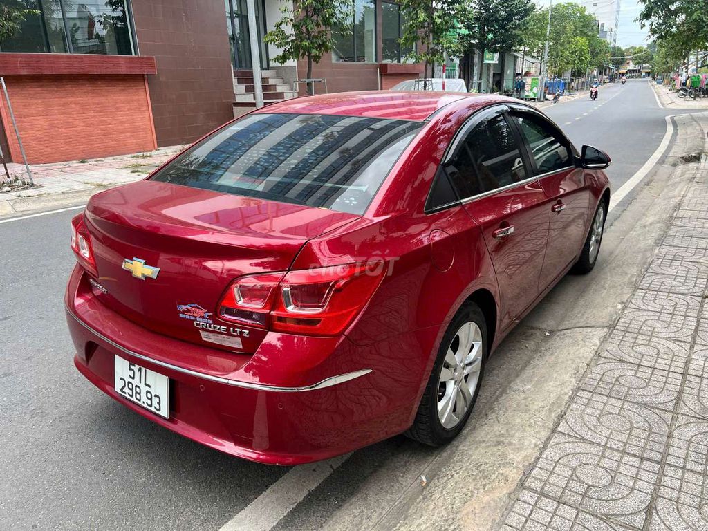 Chevrolet Cruze LTZ 2017 - Cực đẹp. Mua bán Ô tô tại Thành phố Dĩ An Bình Dương được đăng bởi Lâm Thái hình 3