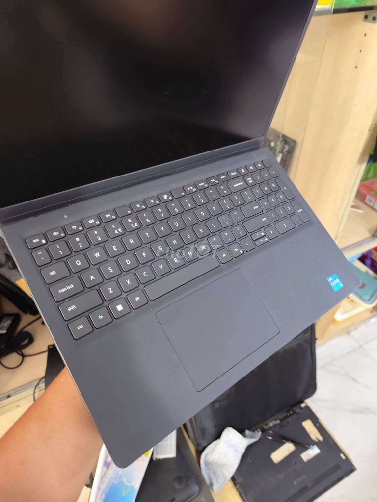 Dell Inspiron 3520 i5 1235U 15.6 inch 16GB/256GB. Mua bán Laptop tại Quận 6 Tp Hồ Chí Minh được đăng bởi Hải hình 1