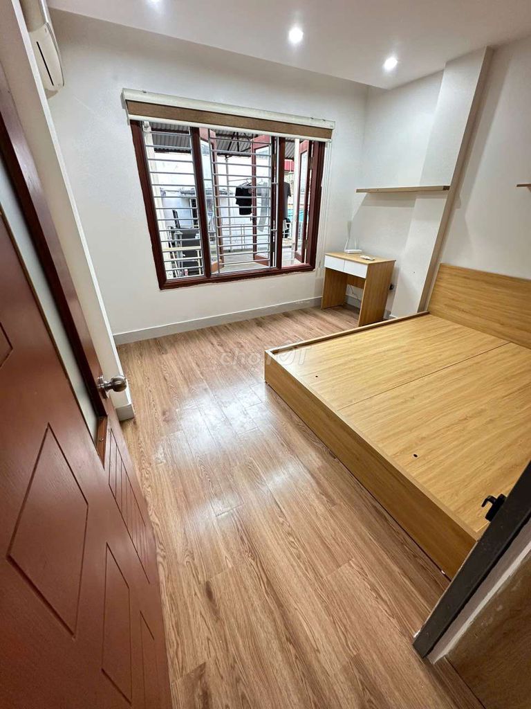 Аренда апартаментов 1к1г 35-40м² с мебелью, светлые окна, Фыонг Льет
