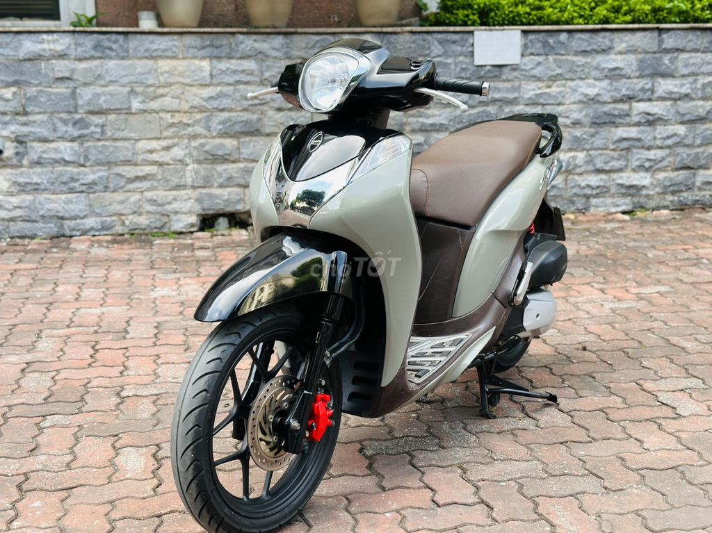 Honda SH Mode 125 XÁM GHI NGUYÊN BẢN. Mua bán Xe máy tại Quận Nam Từ Liêm Hà Nội được đăng bởi VIỆT ANH hình 1