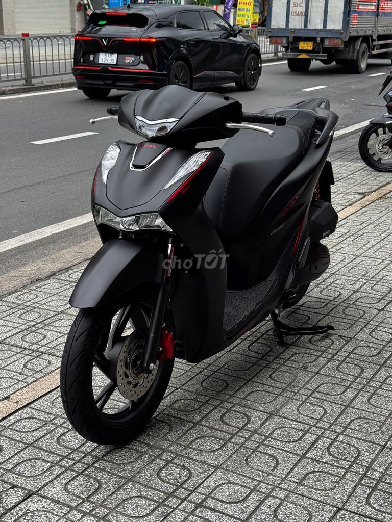 🛎️Honda SH 160i ABS 2025, плохая кредитная история ок