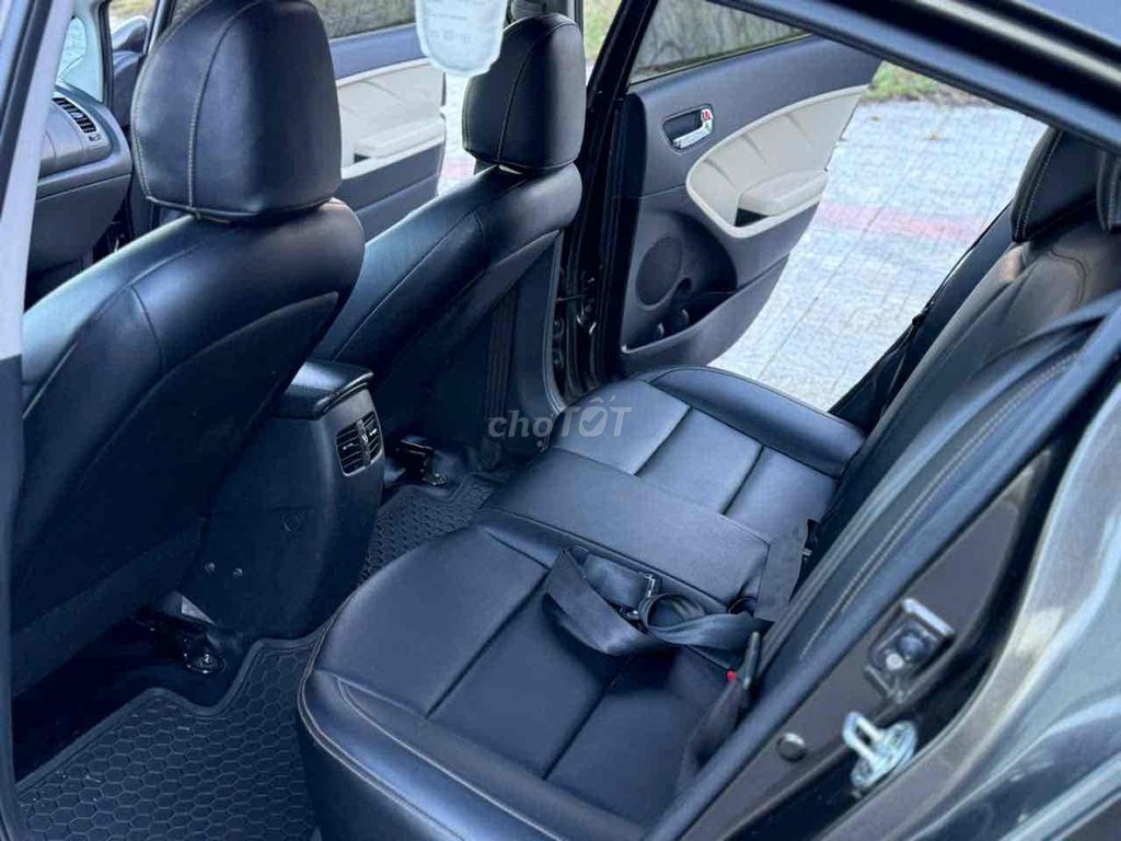 Kia Cerato 2016 1.6 Số Tự Động Xe Đẹp. Mua bán Ô tô tại Quận Ngũ Hành Sơn Đà Nẵng được đăng bởi Lê Anh Đức hình 15