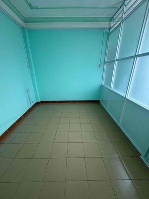 Phòng trọ 20m2 đường Nguyễn Tất Thành, Q4. Cho thuê phòng trọ tại Quận 4 Tp Hồ Chí Minh được đăng bởi Nguyễn Thị Thu Quỳnh
