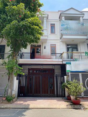 Nhà 4Phòng Ngủ Ở & Mở Văn Phòng Full Đồ Khu Đô Thị Phúc Đạt - Phú Lợi. Cho thuê nhà ở tại Thành phố Thủ Dầu Một Bình Dương được đăng bởi Bình Dương Home