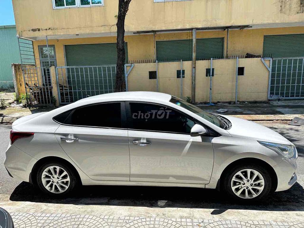 Hyundai Accent 2019 1.4 AT - 65000 km. Mua bán Ô tô tại Quận Cẩm Lệ Đà Nẵng được đăng bởi Phước Auto hình 1