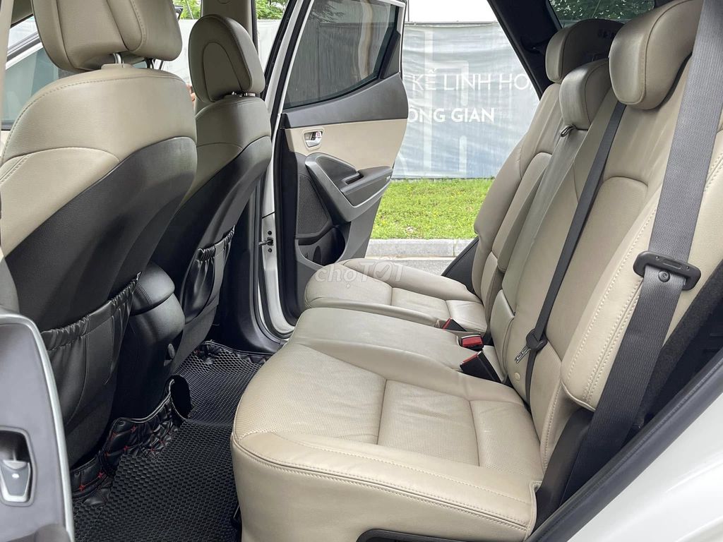 Hyundai SantaFe 2019 tiêu chuẩn 2.4L - 54,000 km.. Mua bán Ô tô tại Thành phố Thủ Đức Tp Hồ Chí Minh được đăng bởi Đức Tứ Bánh hình 12