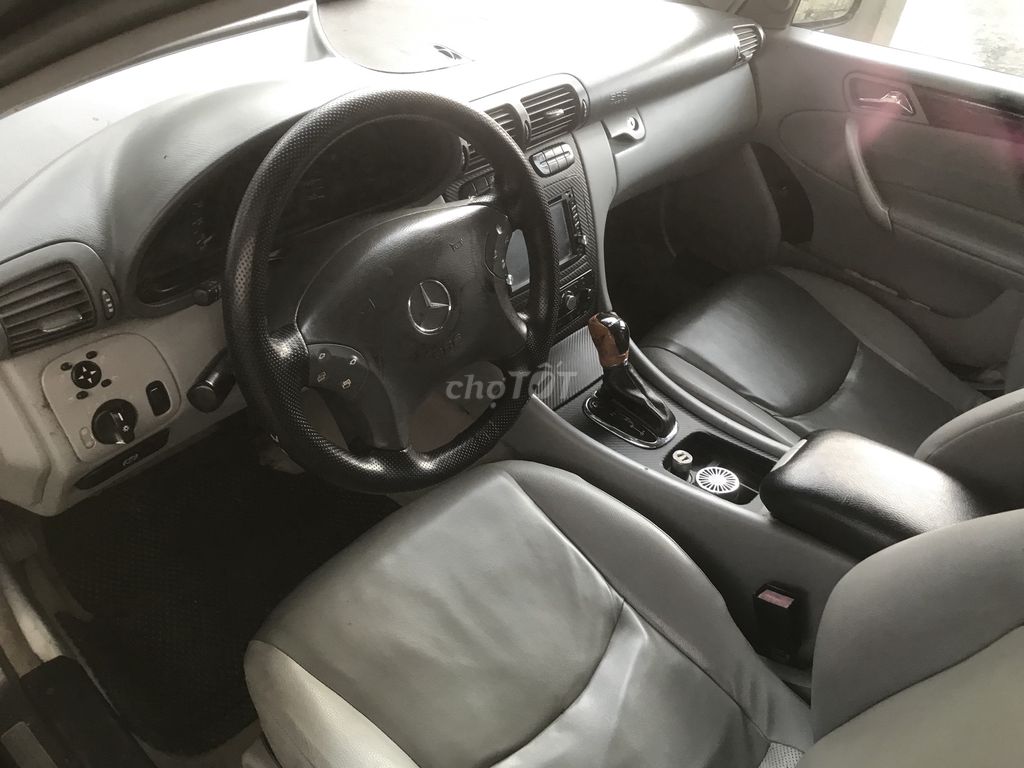 Mercedes Benz C Class 2002 C200K AT - 100000 km. Mua bán Ô tô tại Quận Long Biên Hà Nội được đăng bởi Anh tuấn hình 3