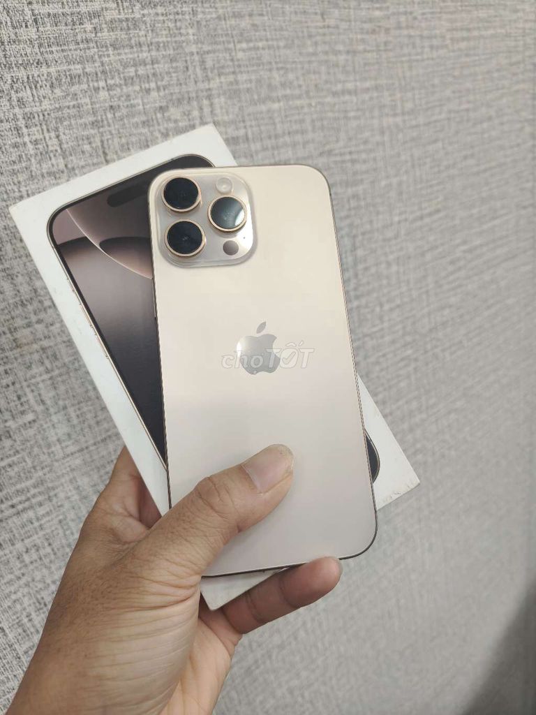 Apple iPhone 16 Pro Max Vàng Đã sử dụng. Mua bán Điện thoại tại Thành phố Buôn Ma Thuột Đắk Lắk được đăng bởi MNmobile hình 1