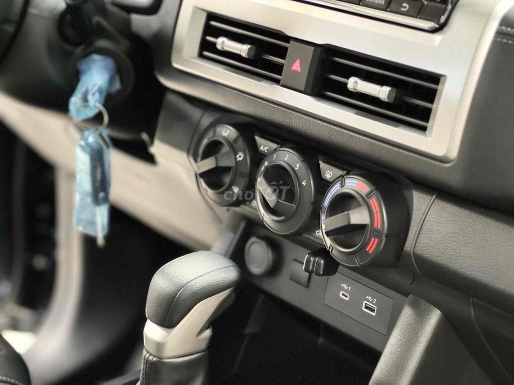 Mitsubishi Triton GLX 2WD AT (lăn bánh < niêm yết). Mua bán Ô tô tại Huyện Đức Hòa Long An được đăng bởi Xe chính hãng giá tốt hình 9