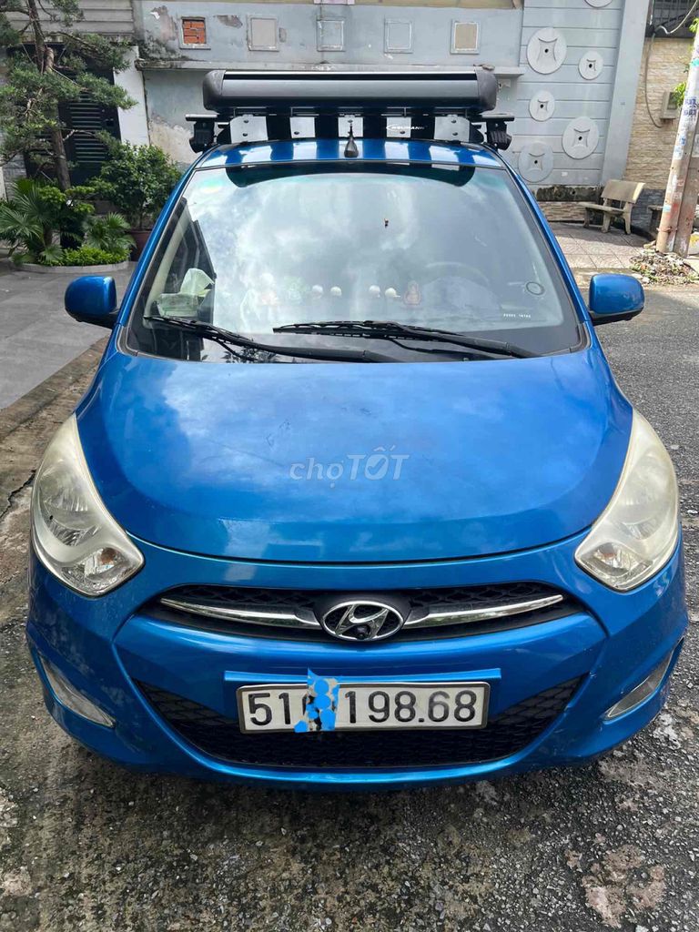 Hyundai i10 2011 1.2 полная комплектация автомат синий