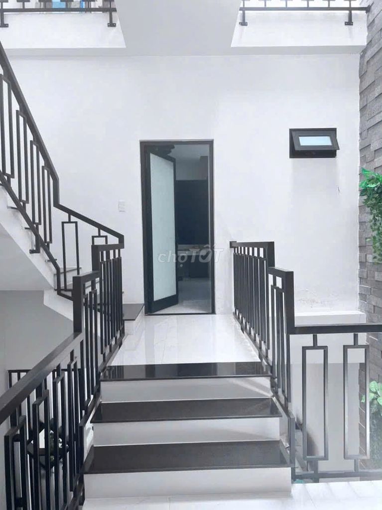 Rent · 3 bd · 105 м² · Quận Ngũ Hành Sơn, ул. Đường Hói Kiểng 23