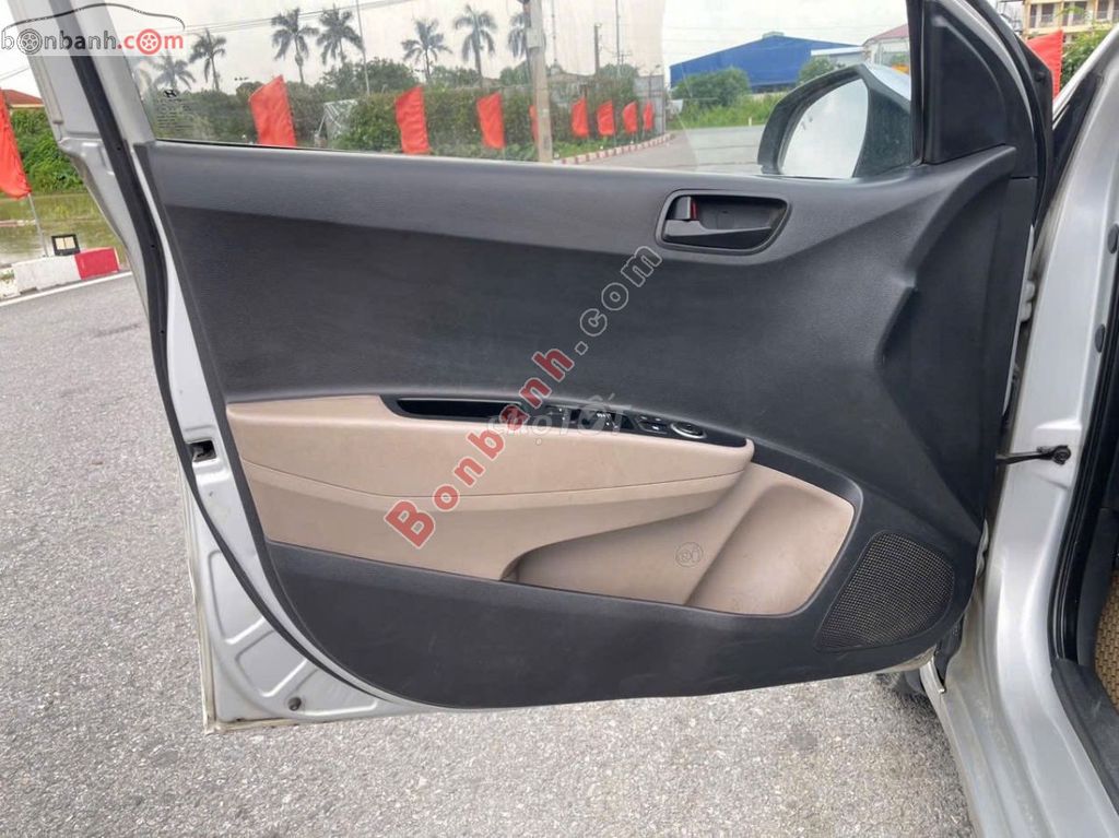 Hyundai i10 Grand 1.0 MT Base 2014 - 120 Triệu. Mua bán Ô tô tại Huyện Thanh Oai Hà Nội được đăng bởi Phong hình 4