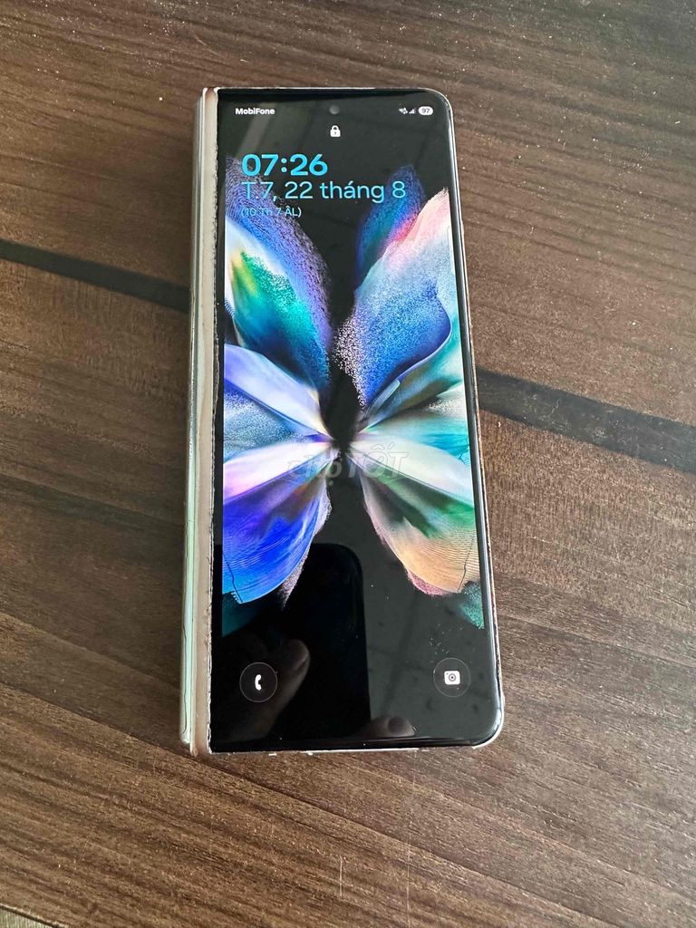 cần giao lưu điện thoại Samsung z flold3. Mua bán Điện thoại tại Thành phố Buôn Ma Thuột Đắk Lắk được đăng bởi Tung hình 1