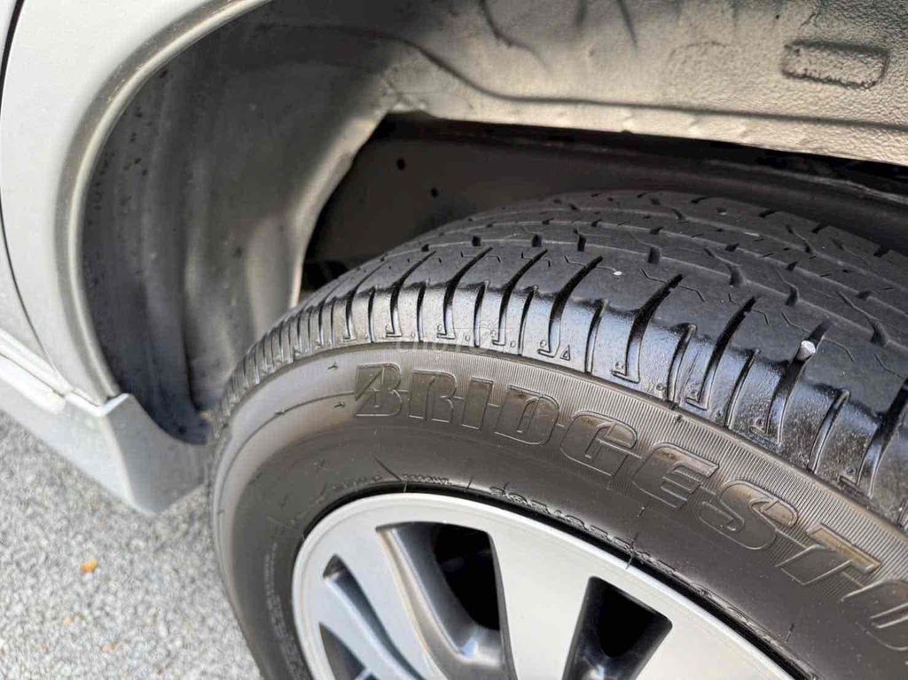 Toyota Innova 2015 2.0E 110.000 km. Mua bán Ô tô tại Huyện Giồng Riềng Kiên Giang được đăng bởi Bảo Liêm Hồ hình 4