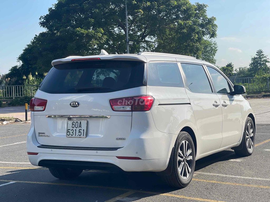 Kia Sedona 2018 - 60000 km