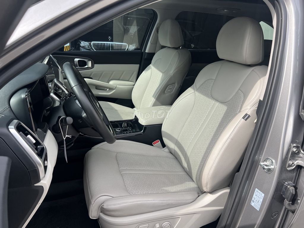 KIA SORENTO 2.5 SIGNATURE PHIÊN BẢN CAO CẤP.. Mua bán Ô tô tại Quận Bình Thạnh Tp Hồ Chí Minh được đăng bởi Anh Chiến hình 10