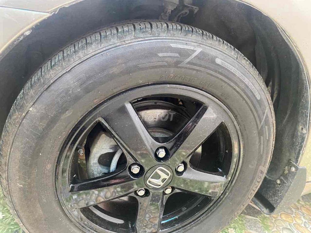 Honda Accord 2005 máy 2,4 số auto chạy đầm,chắc,êm. Mua bán Ô tô tại Thành phố Đà Lạt Lâm Đồng được đăng bởi Tôi Yêu Việt Nam hình 15