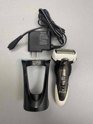 Máy cạo râu Panasonic ES-ST29 màu trắng. Mua bán Nội thất, đồ gia dụng khác tại Quận 3 Tp Hồ Chí Minh được đăng bởi Owen