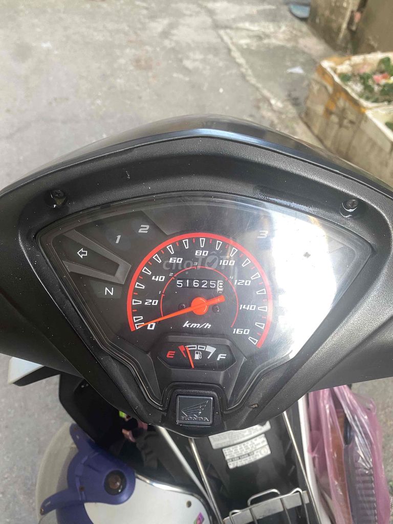 Lên đời xe lên bán thôi. Mua bán Xe máy tại Huyện Việt Yên Bắc Giang được đăng bởi Vũ Lê hình 2