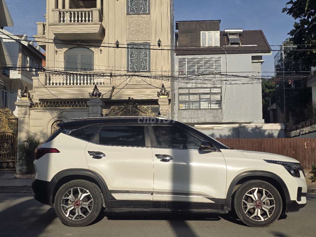 KIA SELTOS 1.4L 2020 LUXURY 64000KM BẢO HÀNH 1 NĂM. Mua bán Ô tô tại undefined undefined được đăng bởi Lê Tử can  hình 4