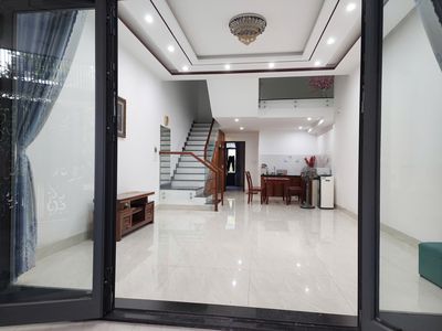 Аренда · 5 комн. · 100 м² · Quận Ngũ Hành Sơn, ул. Đường Đoàn Khuê