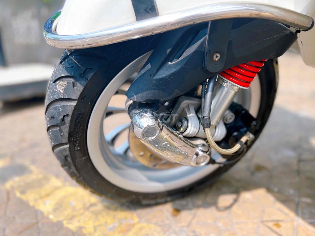 Vespa Sprint 2016 chính chủ. Mua bán Xe máy tại Quận Tân Bình Tp Hồ Chí Minh được đăng bởi Nguyễn Hiếu Trung hình 4