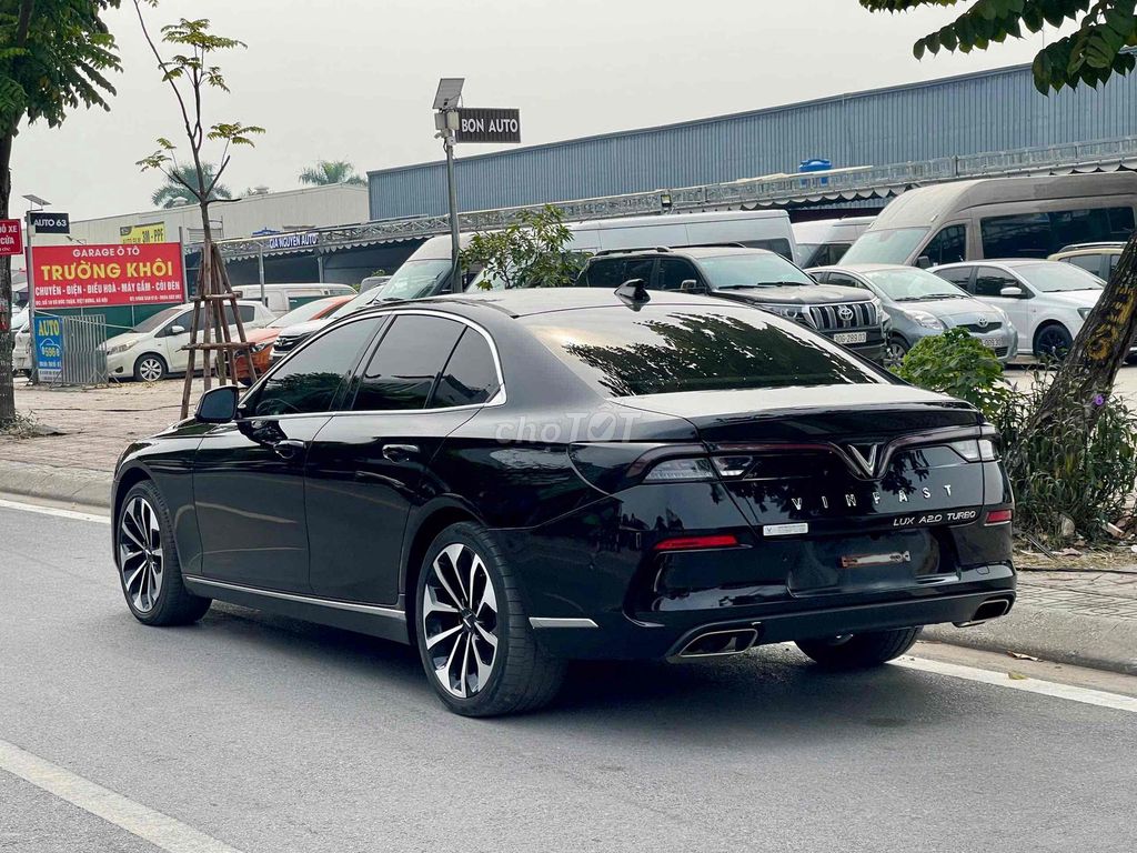 VinFast Lux A2.0 Premium 2021 Đen 36000 km. Mua bán Ô tô tại Quận Thanh Xuân Hà Nội được đăng bởi Cường Auto 266 hình 6