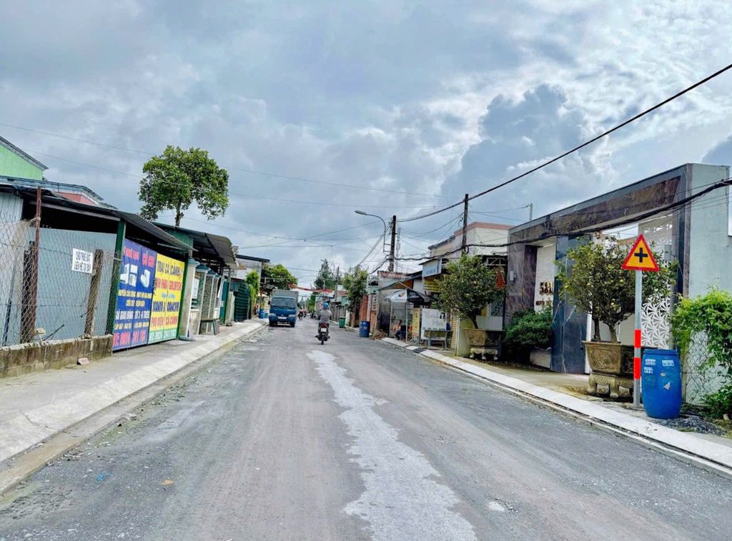 SIÊU PHẨM. LÔ ĐẤT 381m2 NGAY TRUNG TÂM THỊ TRẤN CỦ CHI CHỐT GIÁ 620tr Nguyễn viết xuân, Xã Tân An Hội, Huyện Củ Chi, Tp Hồ Chí Minh Huyện Củ Chi Tp Hồ Chí Minh