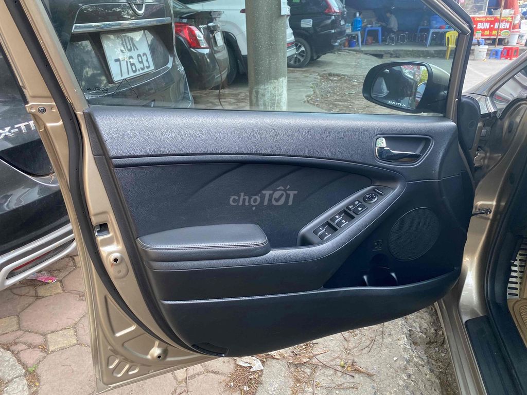 Kia K3 2015. 1.6 AT. Mua bán Ô tô tại Huyện Thanh Trì Hà Nội được đăng bởi Trần Thanh Tuyền hình 3