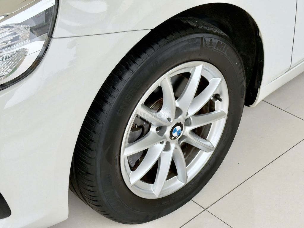 BMW Series 218i 2015 xe nhỏ, thực dụng như xe Nhật. Mua bán Ô tô tại Quận Long Biên Hà Nội được đăng bởi Long Biên Cars hình 4