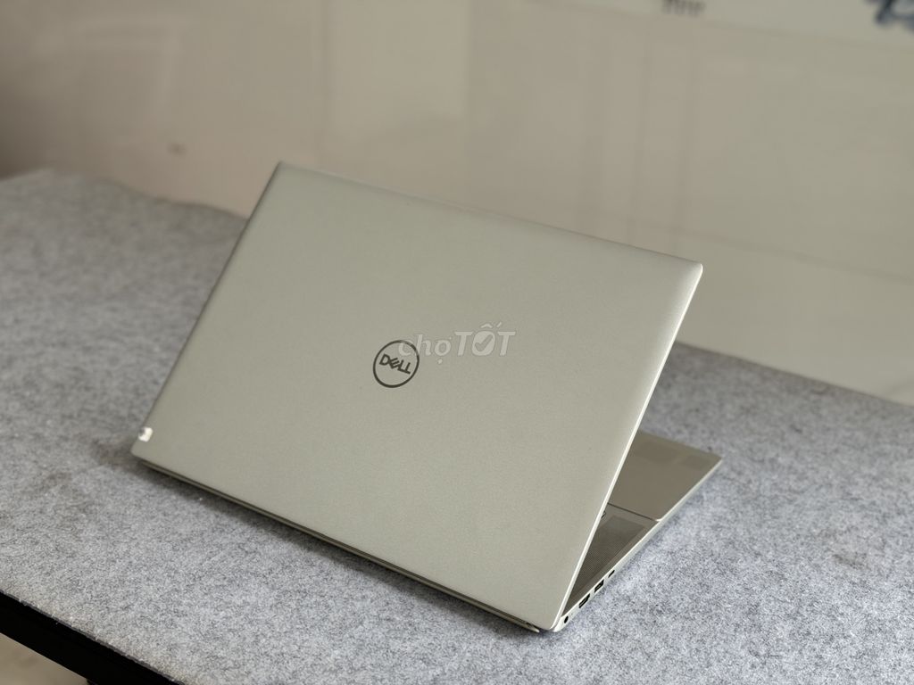 Dell Inspiron 16 5620 i7 1260P/ 16GB/ 512GB/ FHD